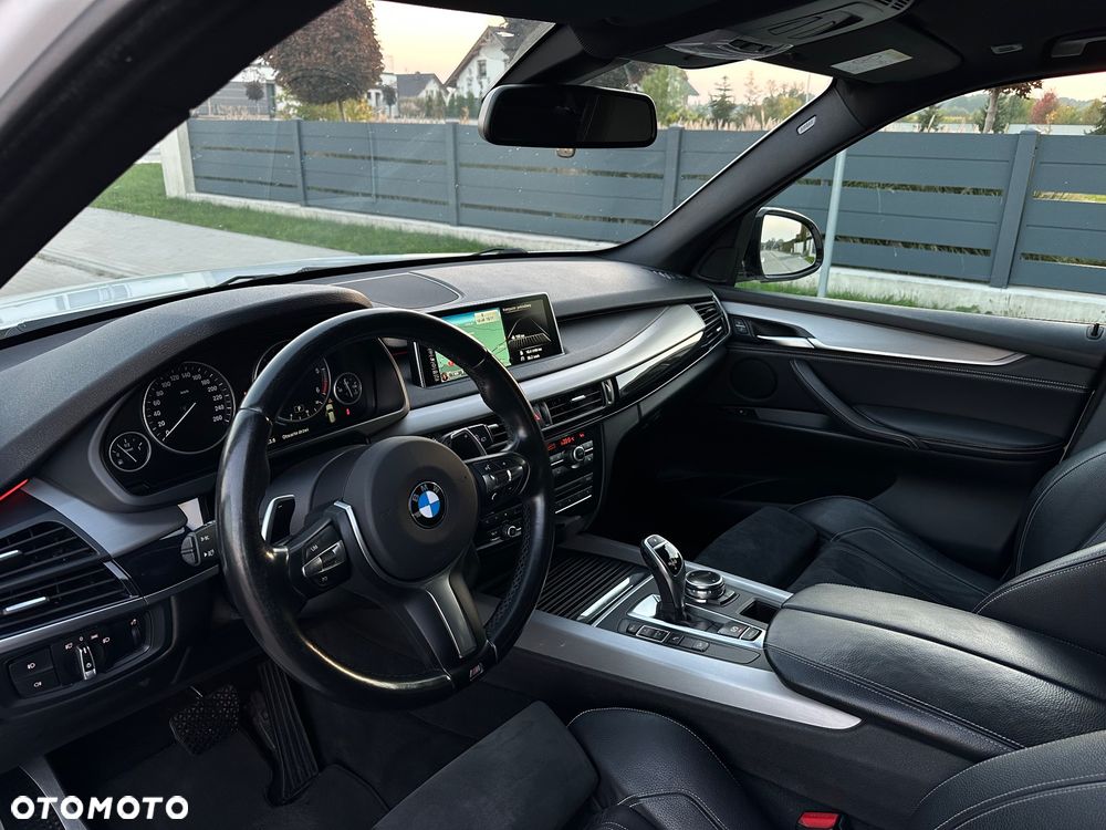BMW X5 xDrive30d Sport-Aut - 8