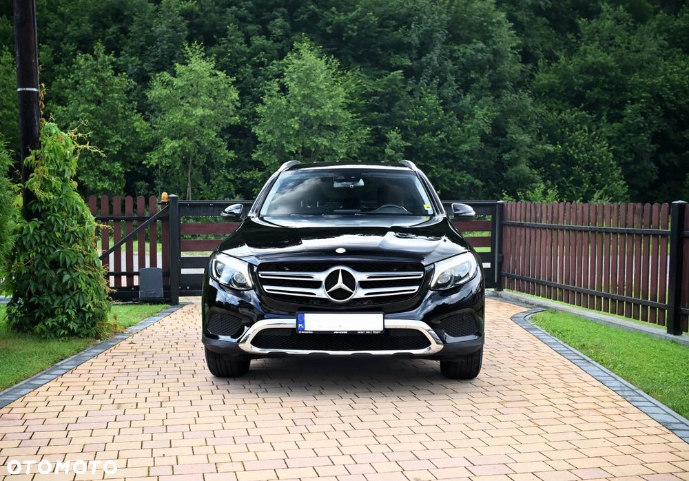 Mercedes-Benz GLC - 4