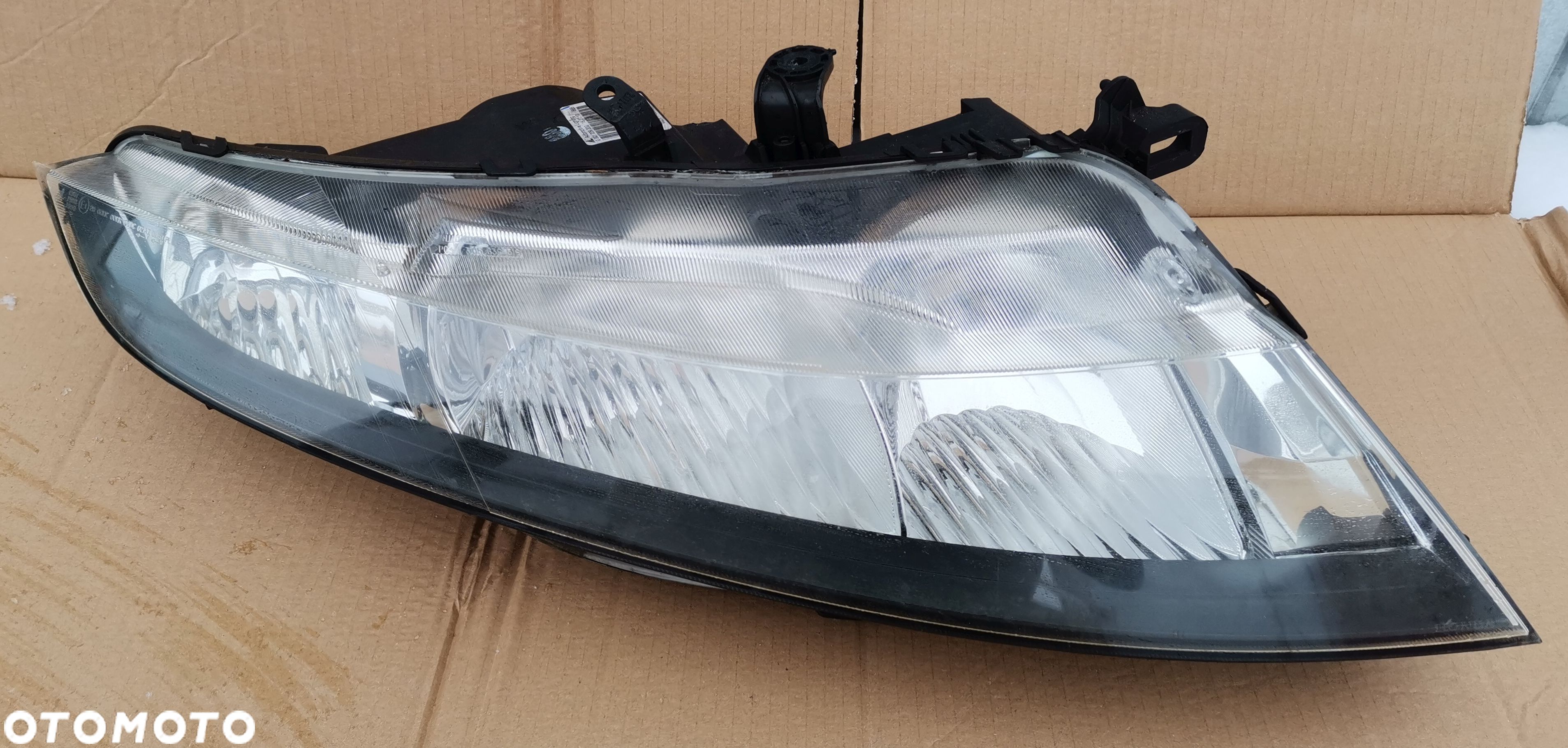 Reflektor prawy Lampa prawa Honda Civic UFO 2005- Europa - 1