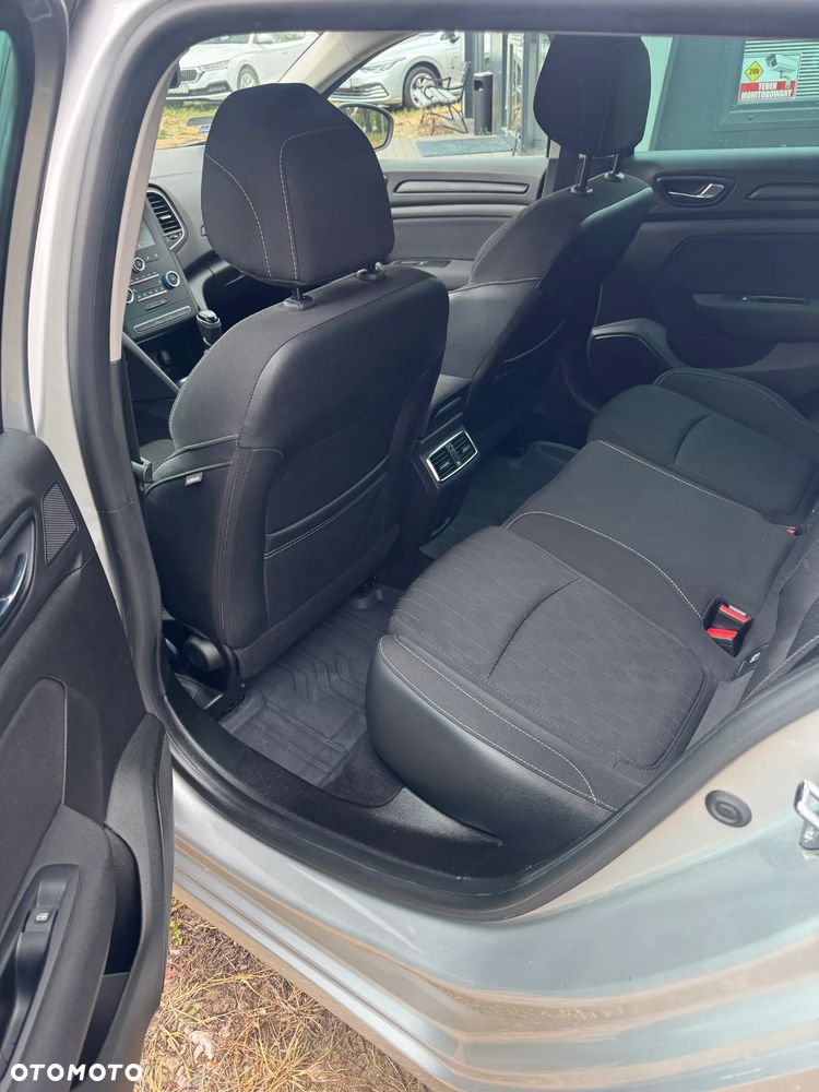 Renault Megane 1.3 TCe FAP Limited - 7