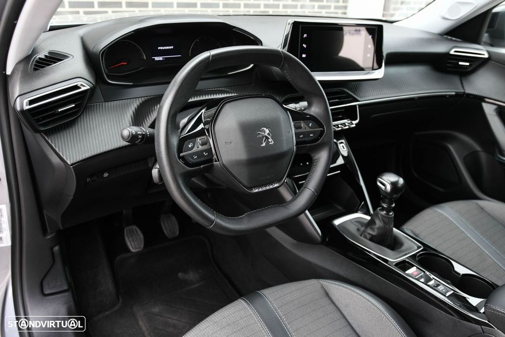 Peugeot 2008 1.2 Allure - 3