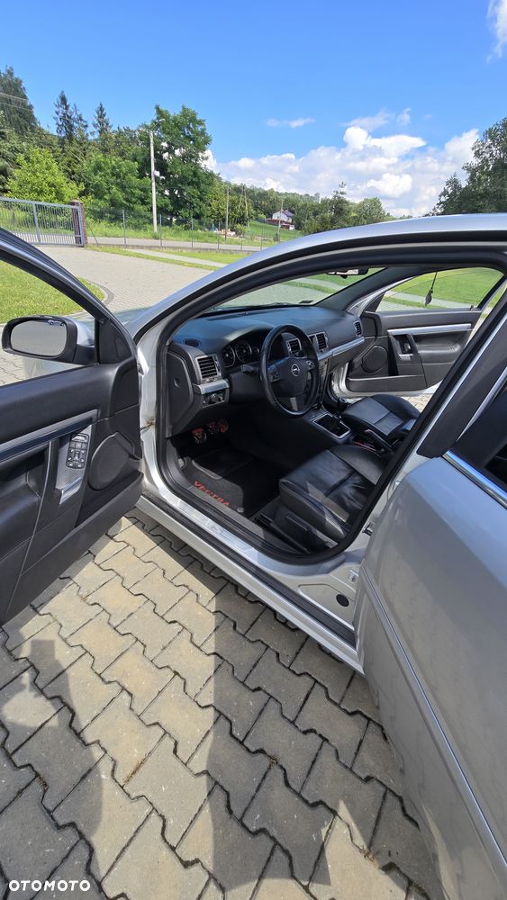 Opel Vectra 1.9 CDTI Cosmo - 17