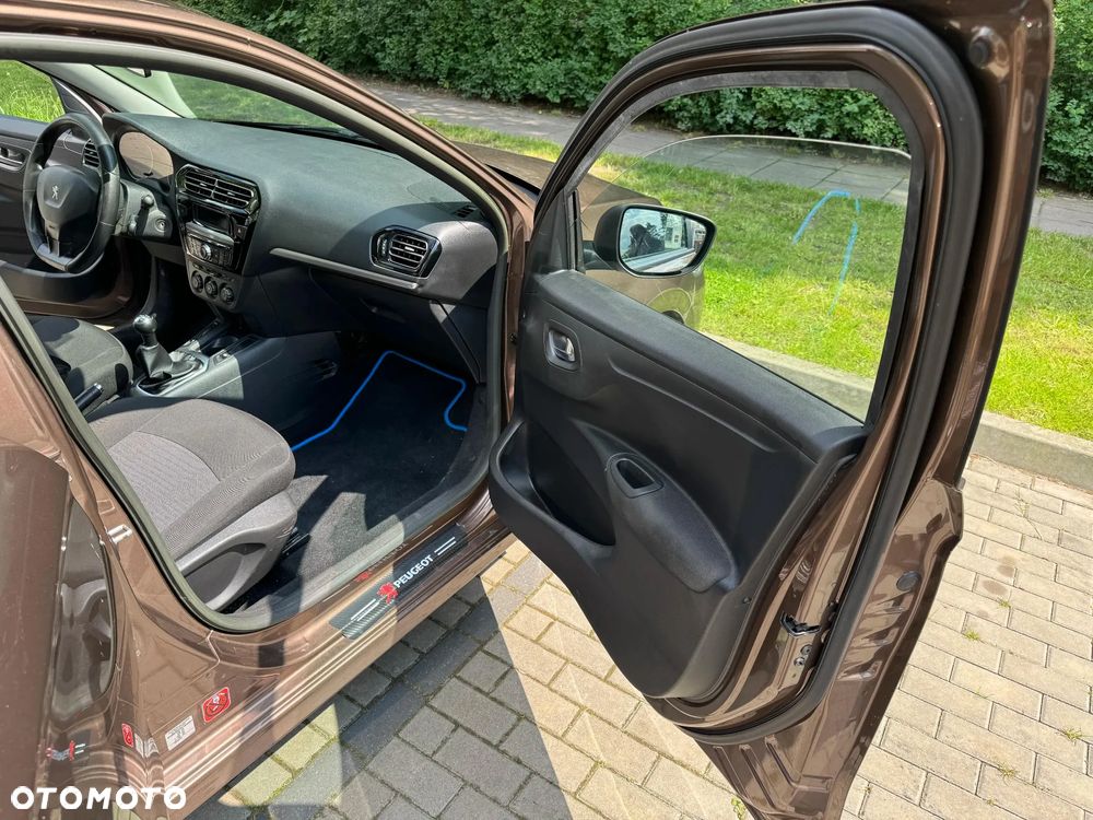 Peugeot 301 - 16