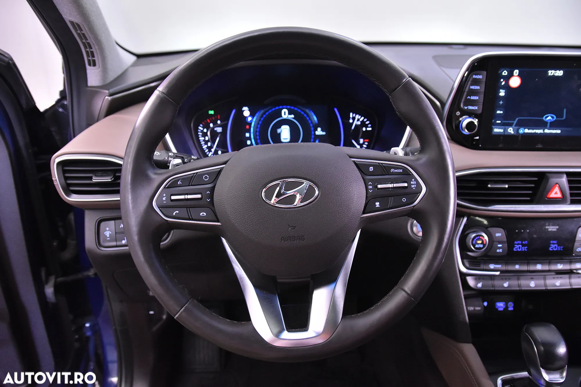 Hyundai Santa Fe - 16