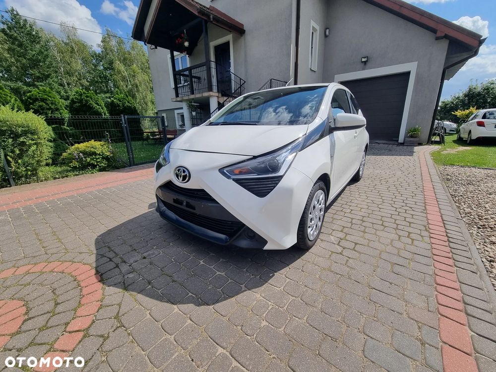 Toyota Aygo x-style - 1
