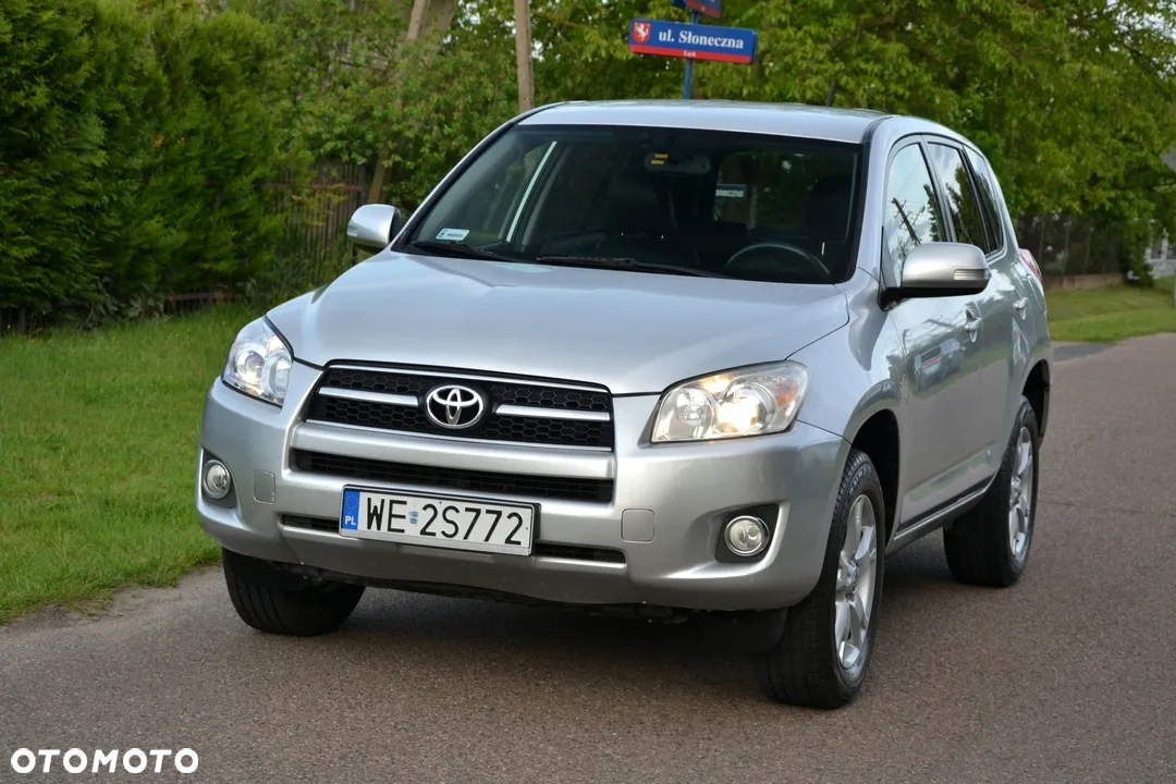 Toyota RAV4 2.2 D-4D 4x4 Executive - 13