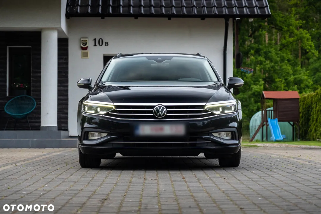 Volkswagen Passat Variant 2.0 TDI SCR DSG - 32