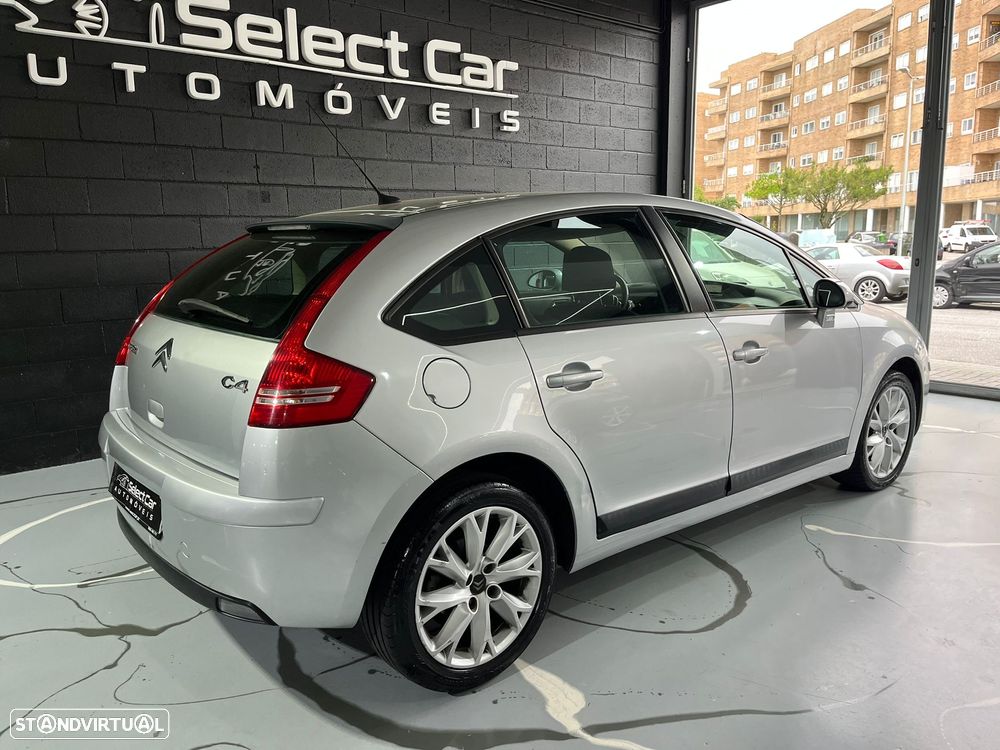 Citroën C4 1.6 HDi Exclusive Airdream - 8