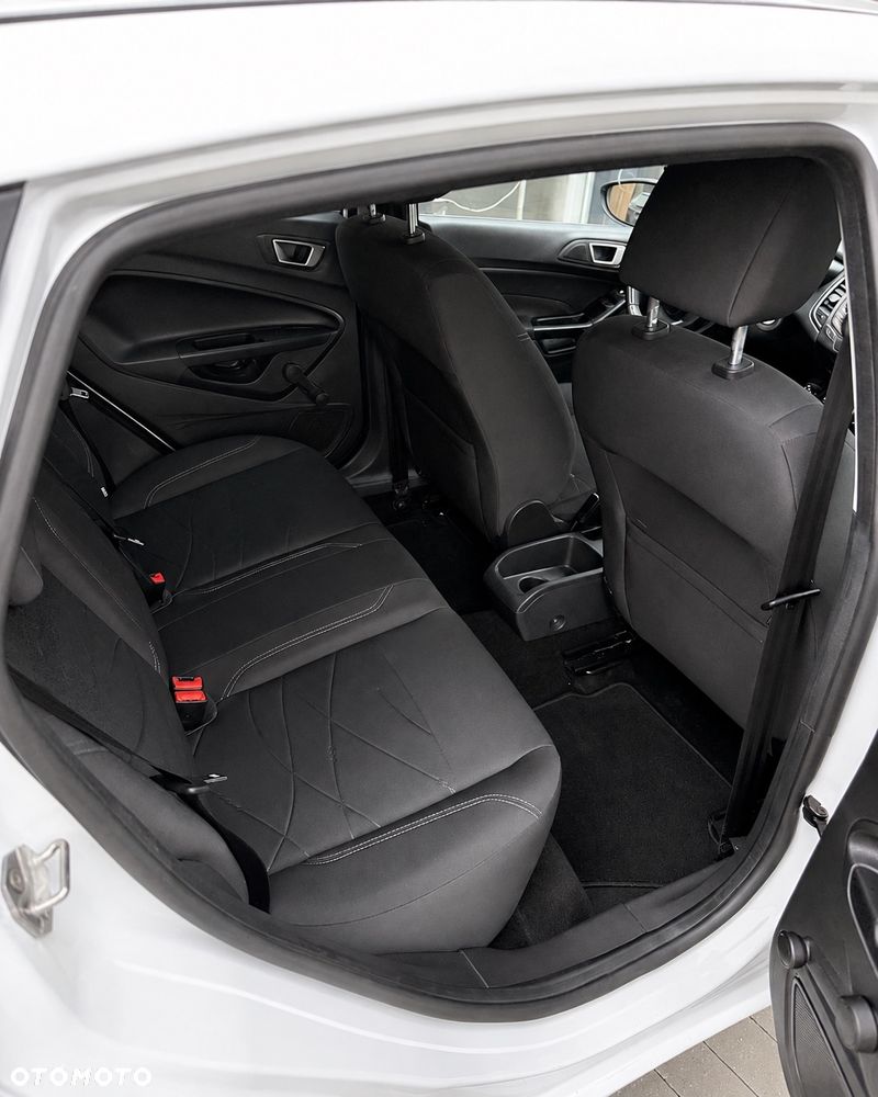 Ford Fiesta 1.0 Titanium EU6 - 11