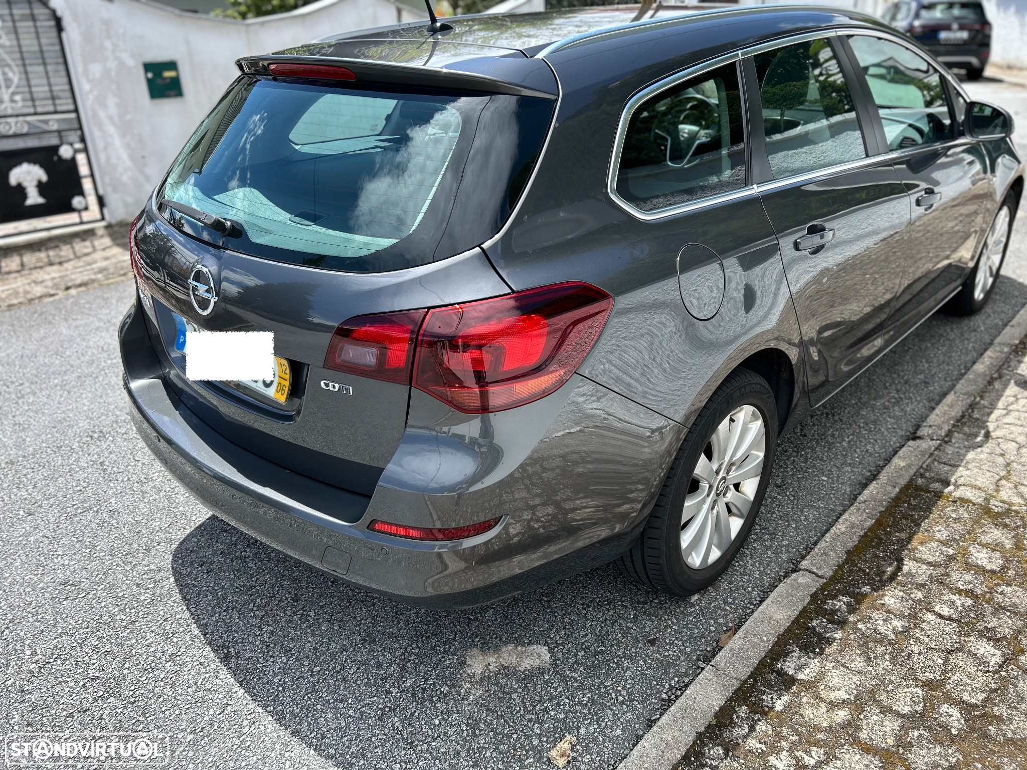 Opel Astra Sports Tourer 1.7 CDTi Cosmo 105g S/S - 4