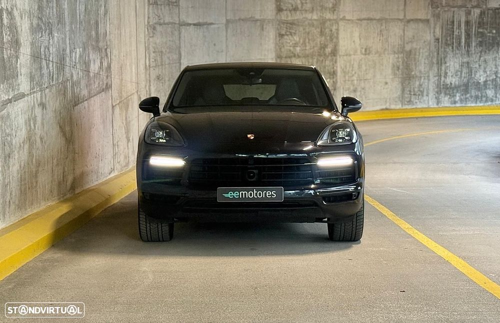 Porsche Cayenne Coupé E-Hybrid - 12
