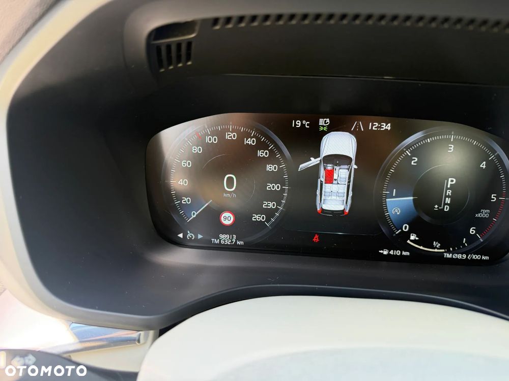 Volvo XC 60 D4 Momentum Pro - 4