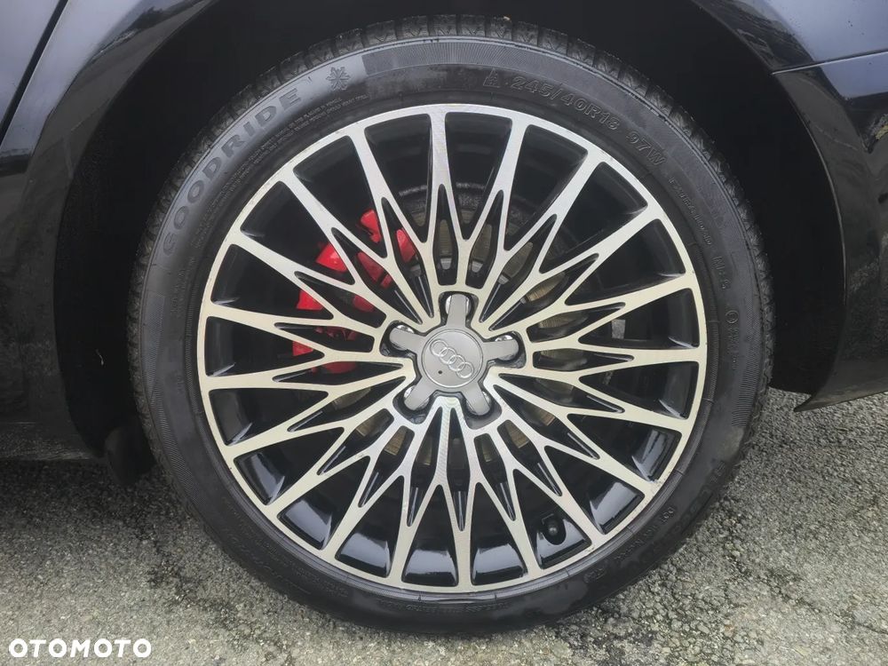 Audi A4 Avant - 11