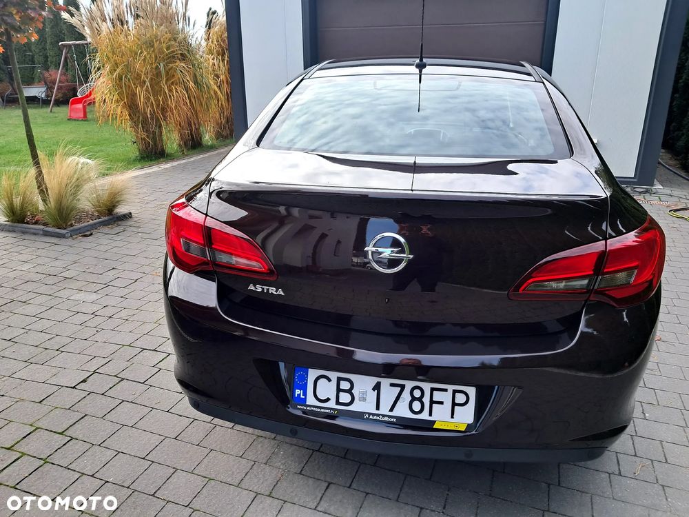 Opel Astra IV 1.6 Business - 4