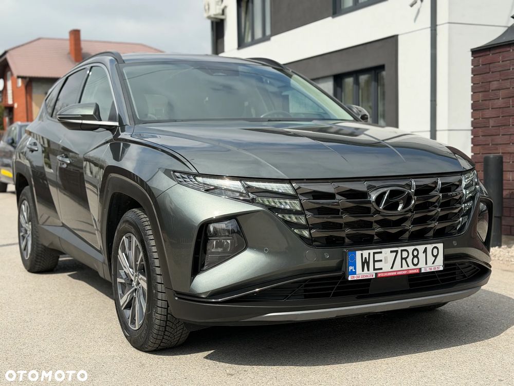 Hyundai Tucson 1.6 T-GDi HEV Executive 4WD - 3
