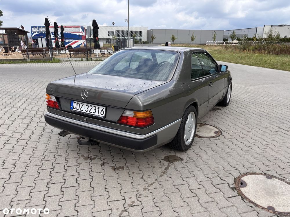 Mercedes-Benz W124 (1984-1993) - 3