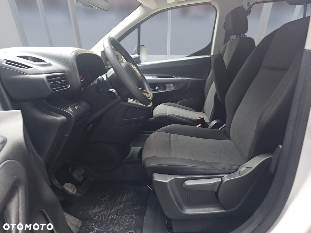 Toyota ProAce23T15D-4D100KMlongFurgonBrygActive - 9