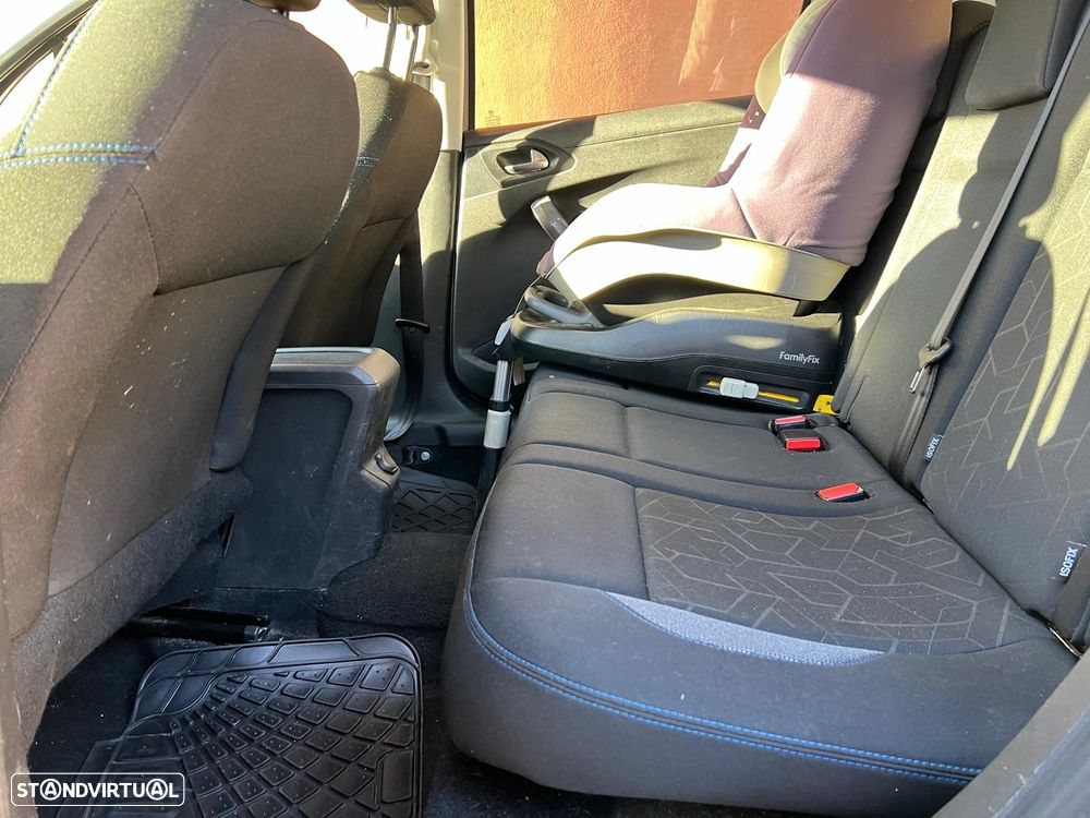 Peugeot 2008 1.2 PureTech Active - 10