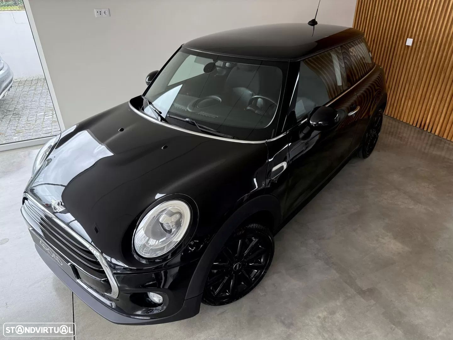 MINI 3 Portas One D - 8