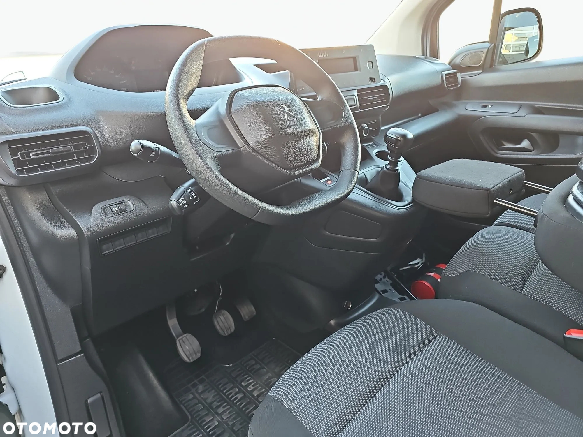 Peugeot Partner - 10