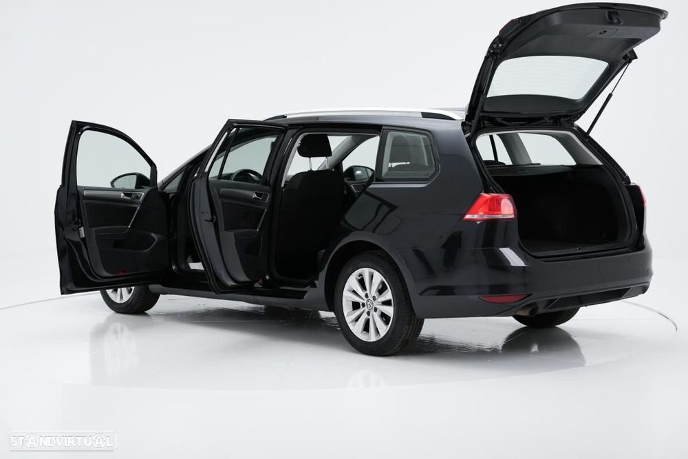 VW Golf Variant - 5