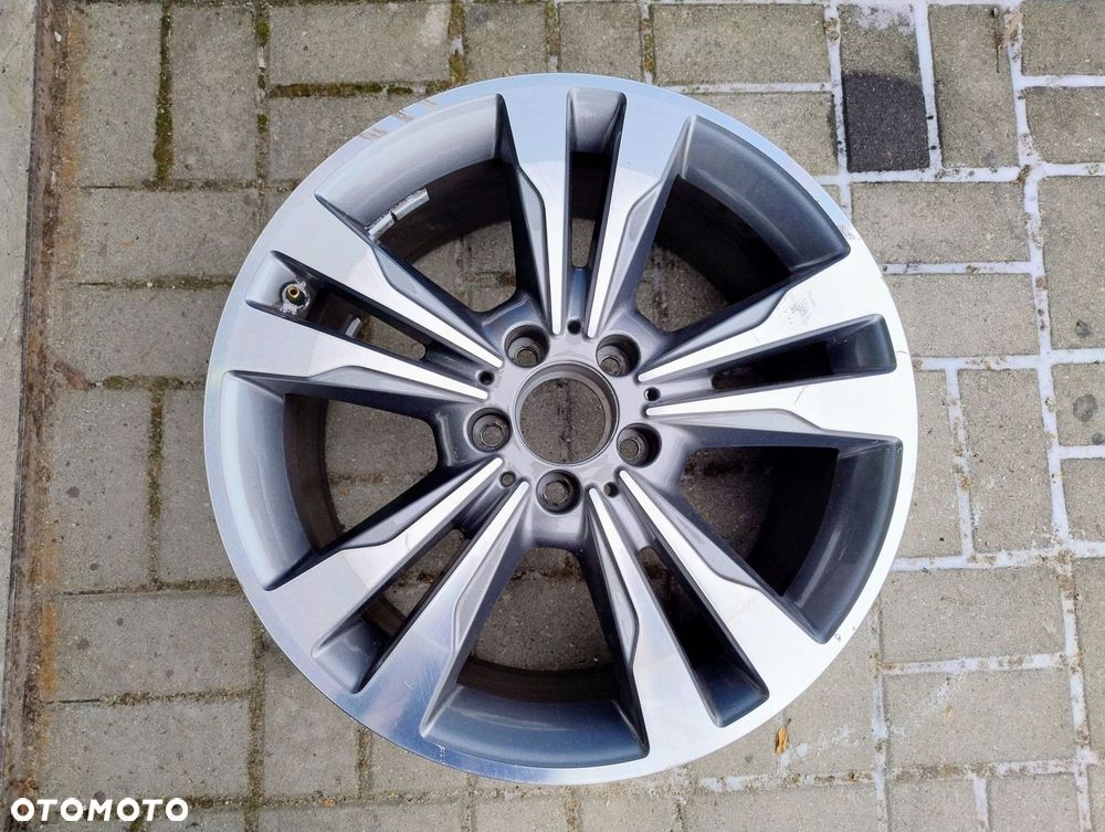 felga 8.5j 18 et48 mercedes w212 a2124015702 - 1