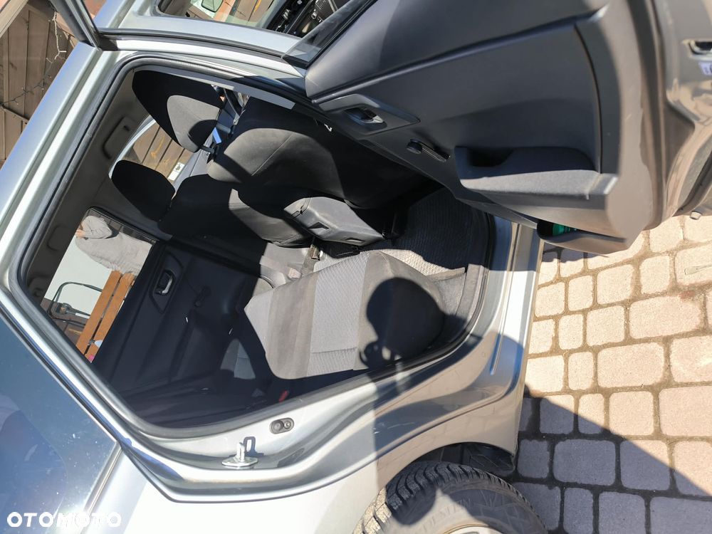 Toyota Auris 1.4 D-4D Life - 4
