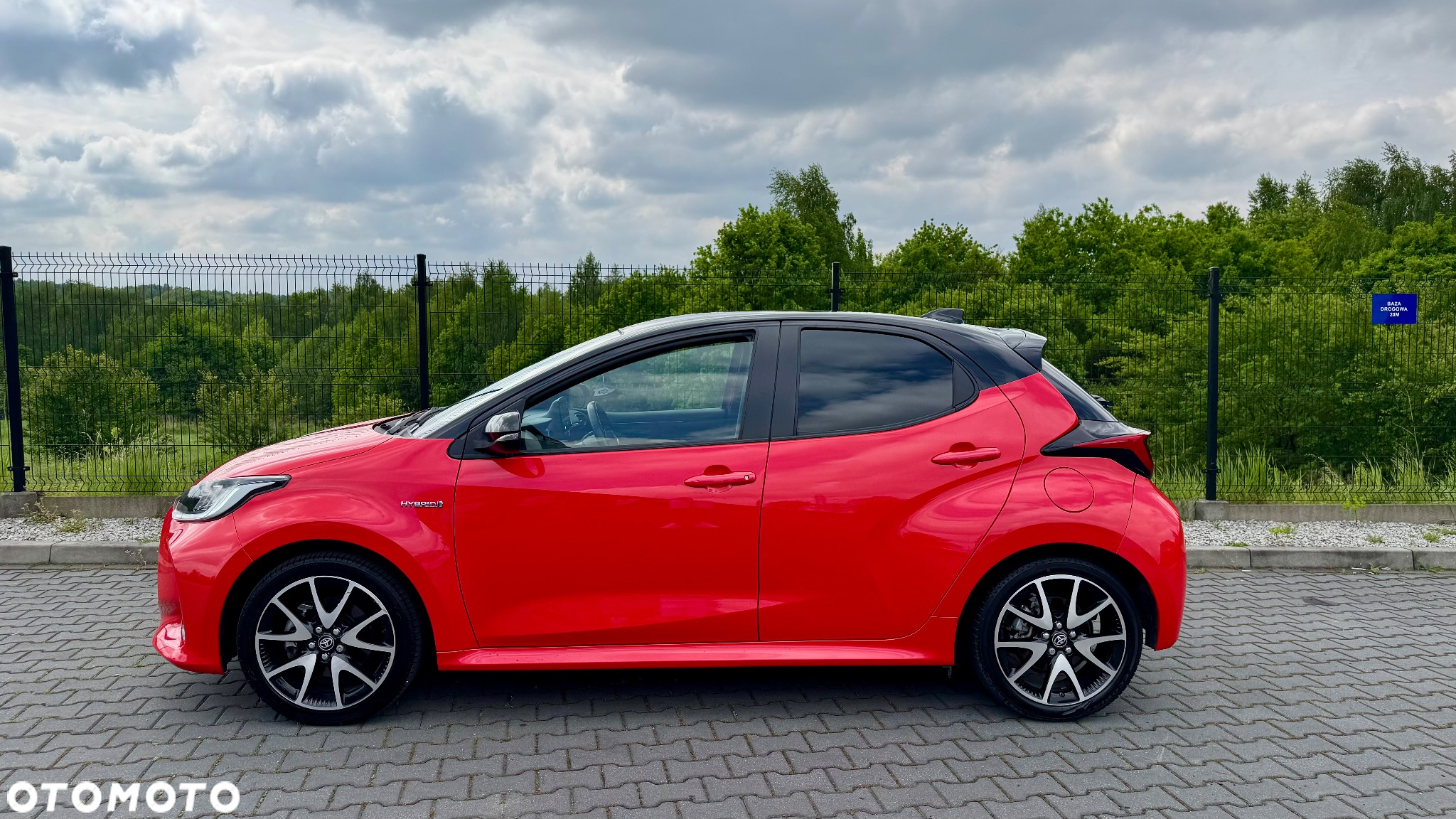 Toyota Yaris Hybrid 1.5 Executive - 2