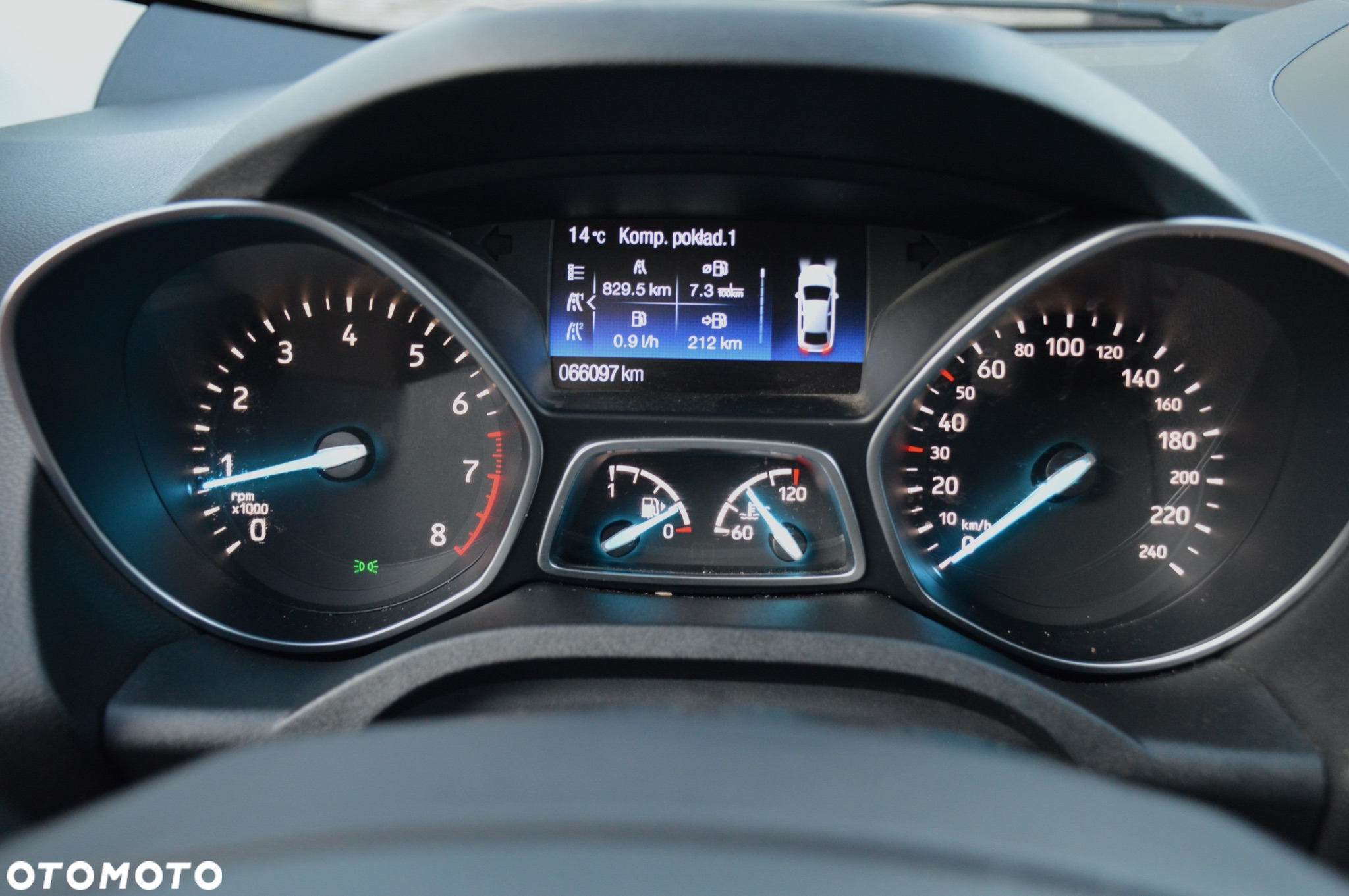 Ford Kuga 1.5 EcoBoost 2x4 Black & Silver - 31