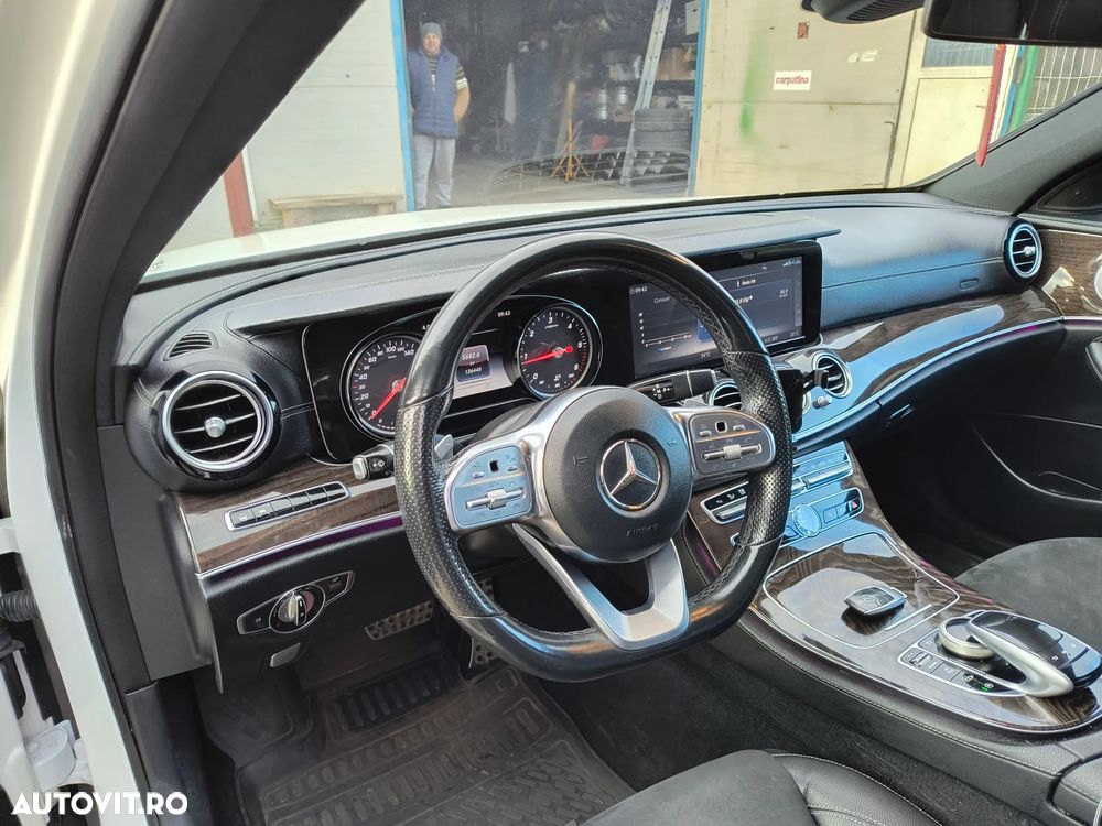 Mercedes-Benz E 220 d T-Modell Aut - 6