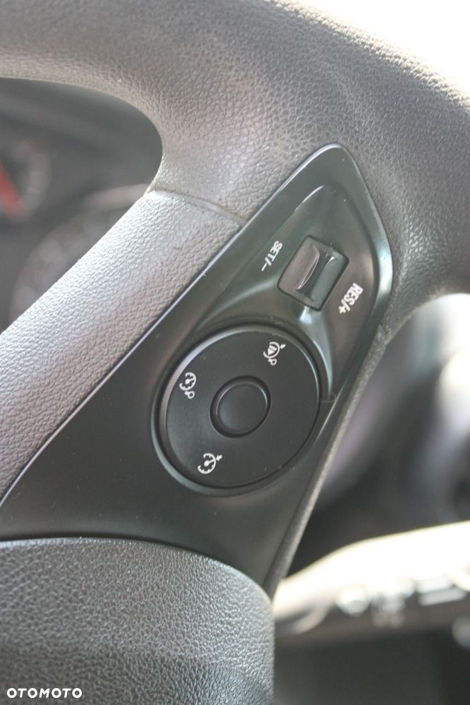 Opel Combo - 18