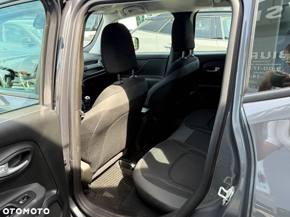 Jeep Renegade 1.0 GSE T3 Turbo Longitude FWD S&S - 31
