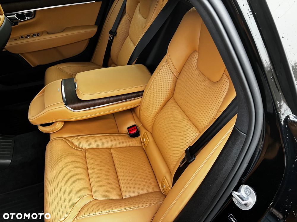 Volvo S90 T8 AWD Plug-In Hybrid Ultimate Bright - 16