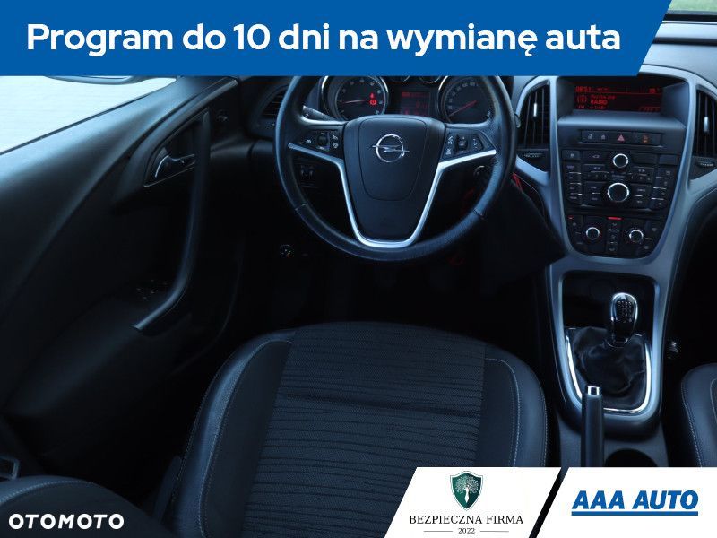 Opel Astra - 9
