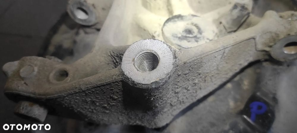 ZWROTNICA PIASTA PRAWA LEWA PASSAT B6 B7 TIGUAN SHARAN 2 SIROCCO CC 3C0505436F - 3