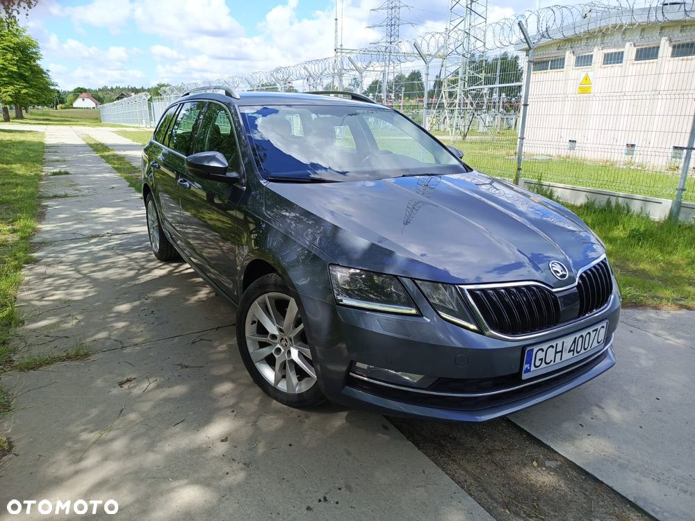 Skoda Octavia 2.0 TDI DSG Style - 1