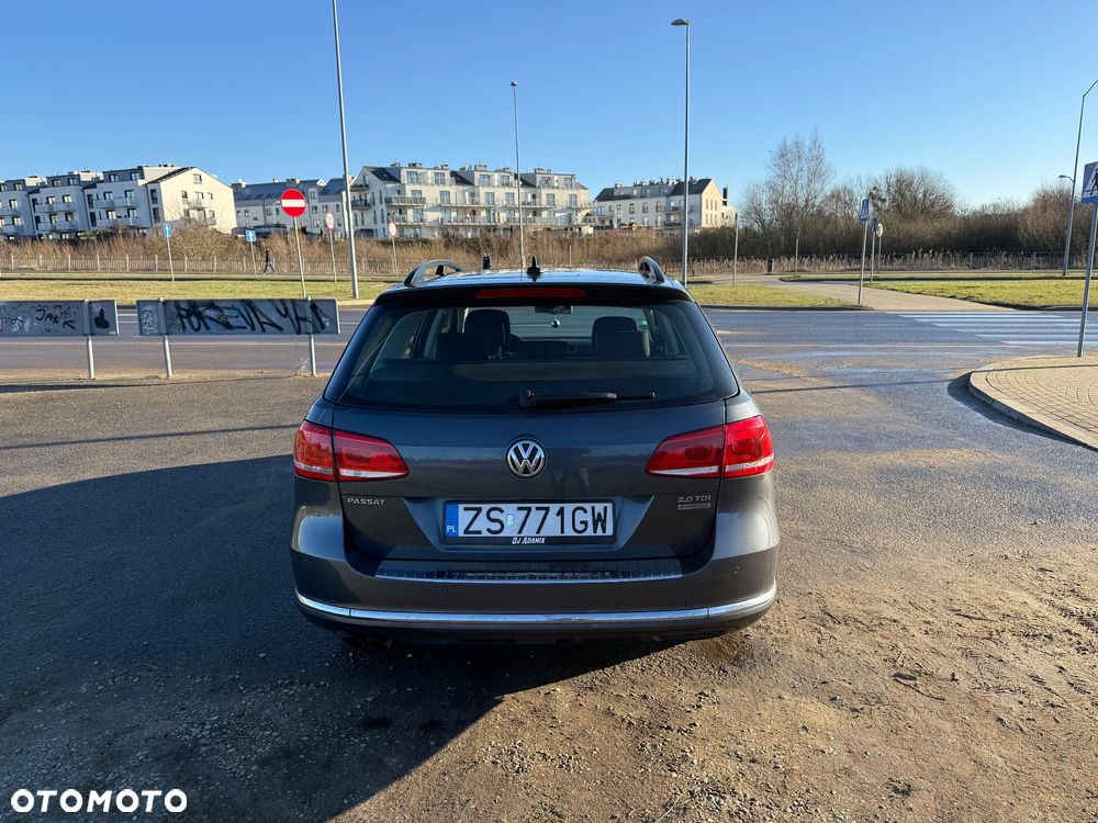 Volkswagen Passat 2.0 TDI BlueMotion Technology Comfortline - 3