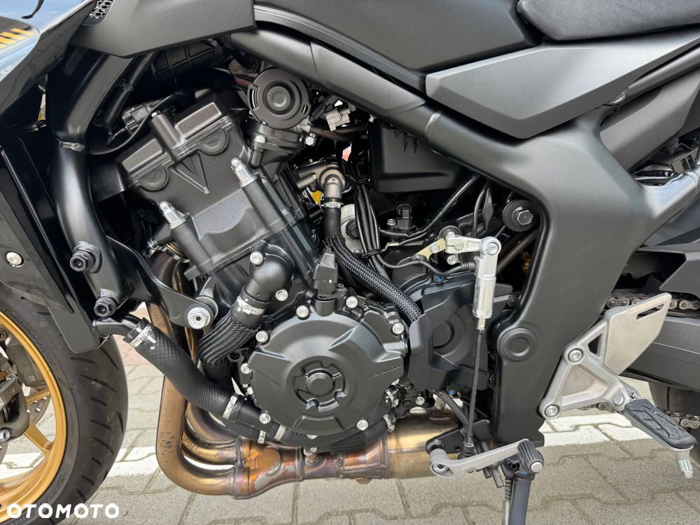 Honda Hornet - 11