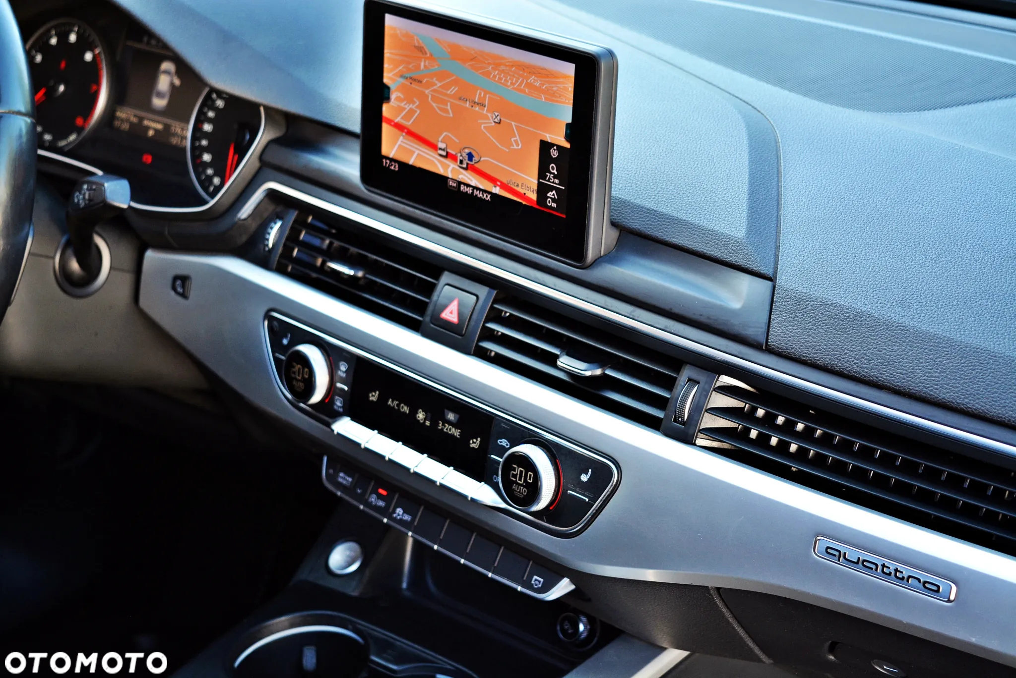 Audi A4 45 TFSI quattro S tronic sport - 16