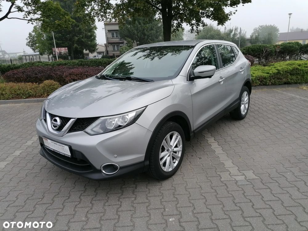 Nissan Qashqai 1.6 DCi N-Connecta - 8