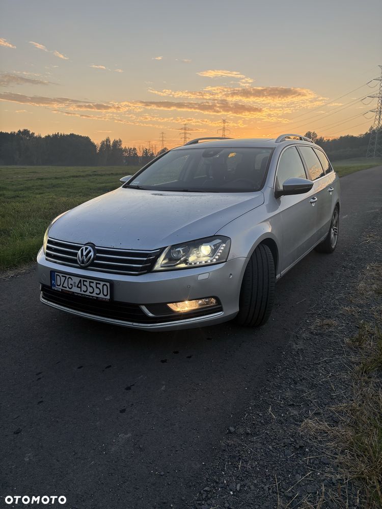 Volkswagen Passat - 2