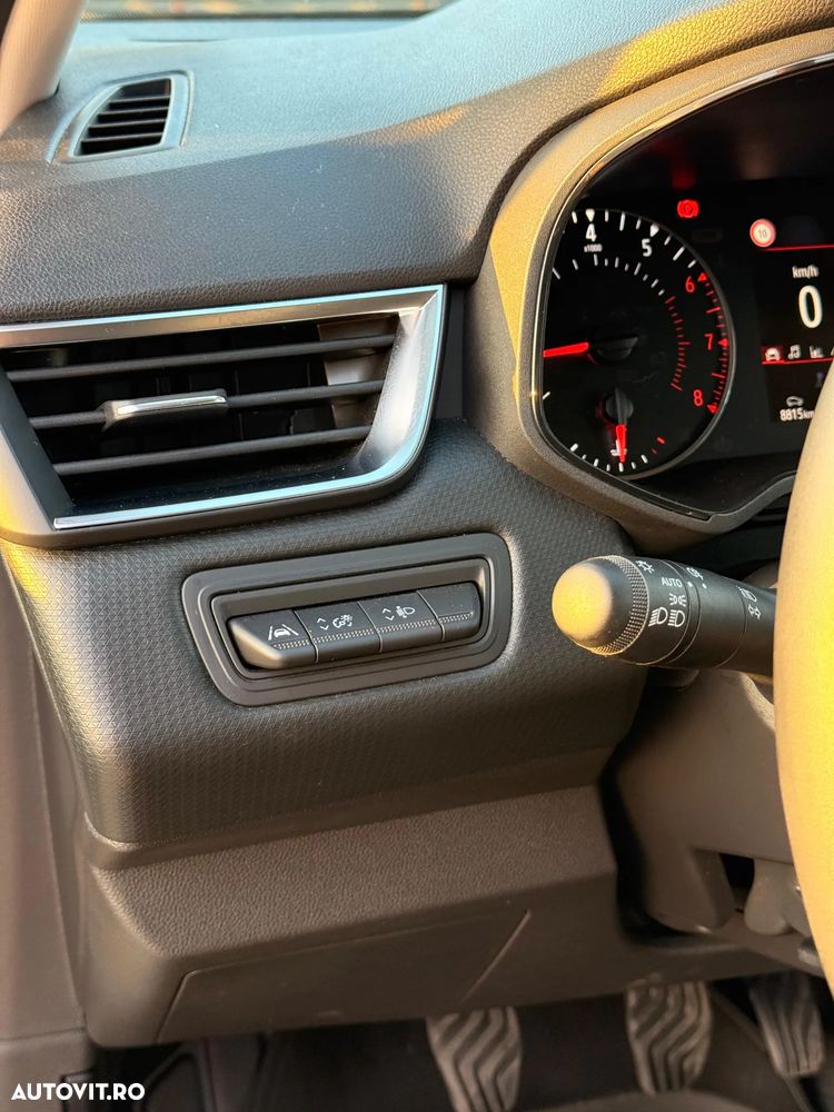 RENAULT Clio 2022 — imagine 12
