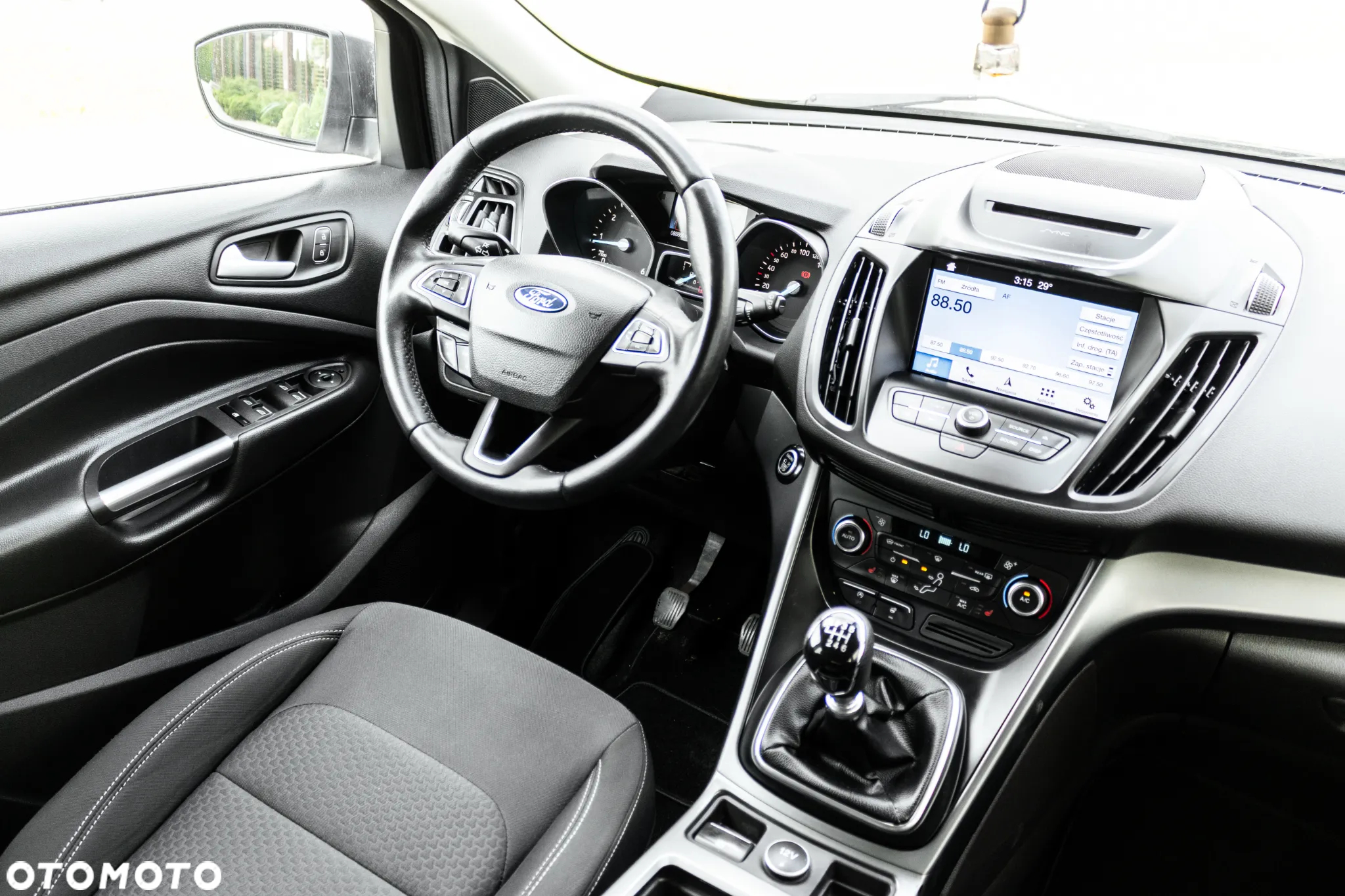 Ford Kuga 1.5 TDCi FWD Edition - 24