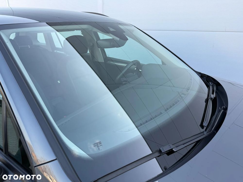 Volkswagen Tiguan 2.0 TDI SCR 4MotION DSG Elegance - 29