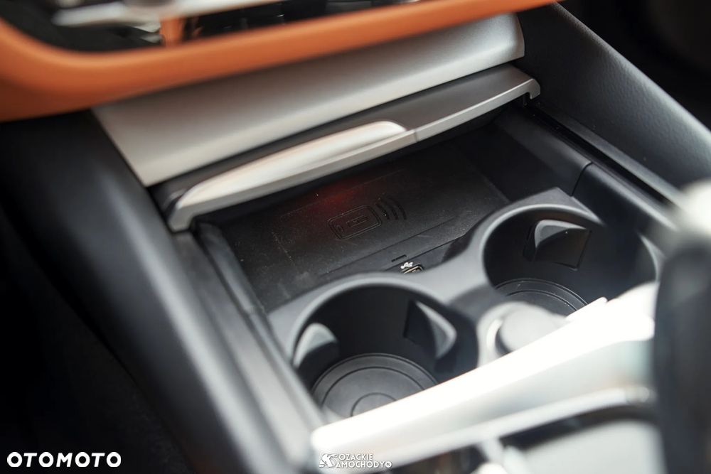 BMW Seria 5 520d - 30