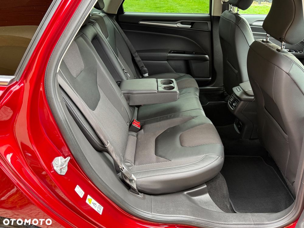 Ford Mondeo 2.0 TDCi Titanium PowerShift - 22