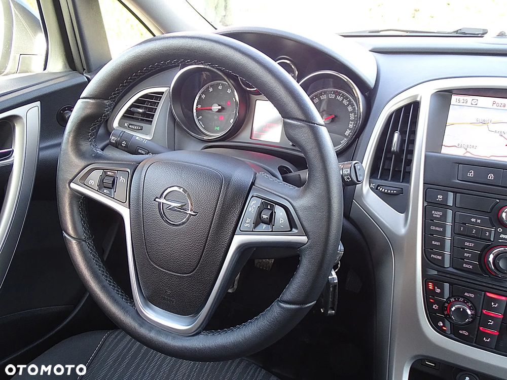 Opel Astra 1.4 Turbo Cosmo - 16