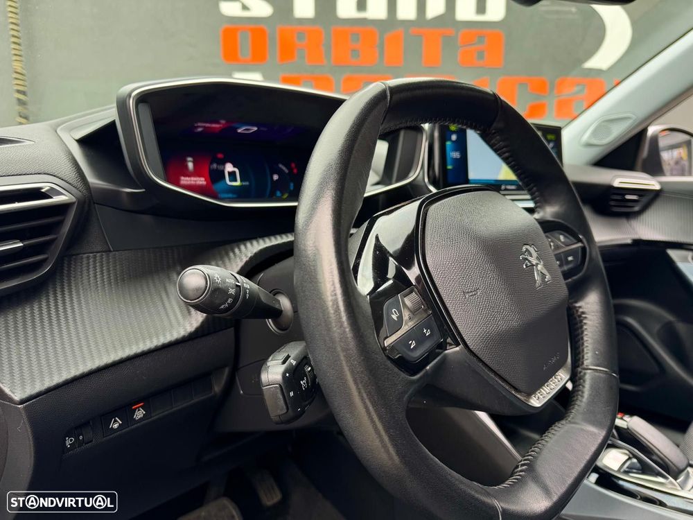Peugeot e-2008 50 kWh Allure - 9