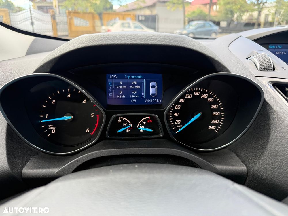 Ford Kuga 2.0 TDCi 2x4 Trend - 19