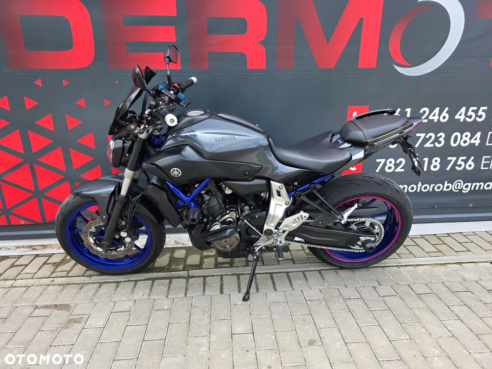 Yamaha MT - 2